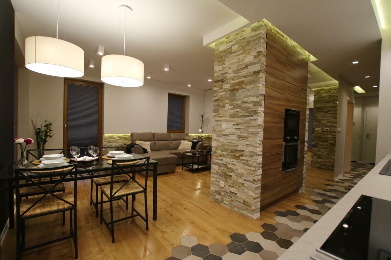 Apartament Park Lotników Krakow Bagian luar foto