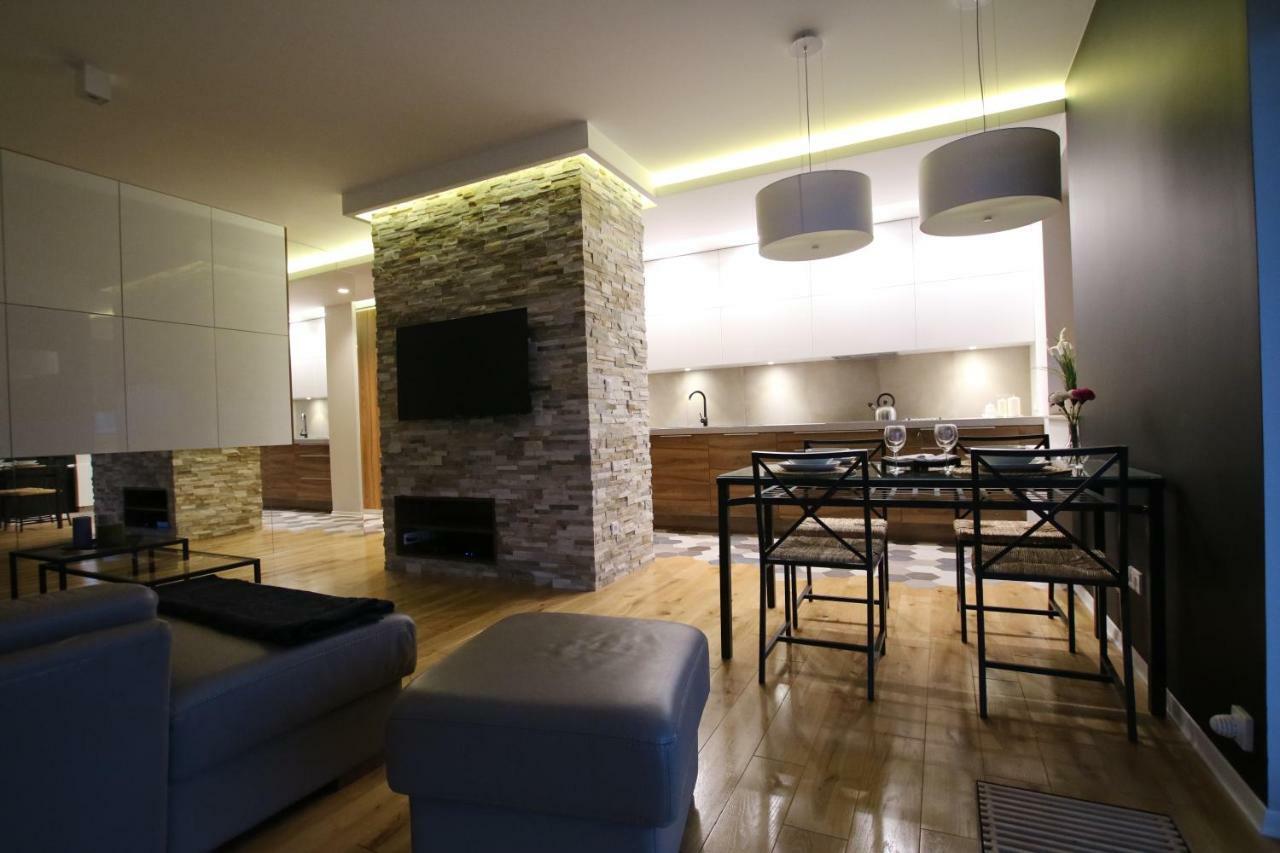 Apartament Park Lotników Krakow Bagian luar foto
