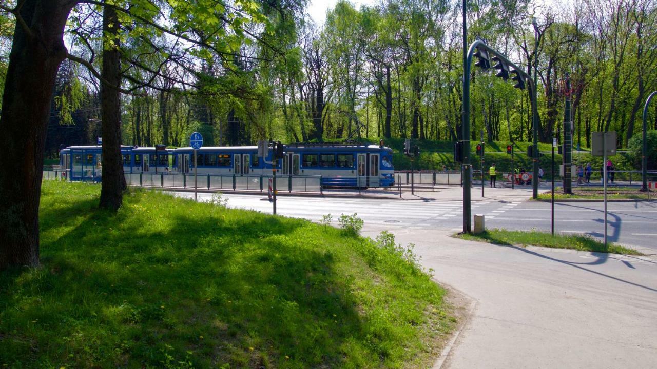 Apartament Park Lotników Krakow Bagian luar foto